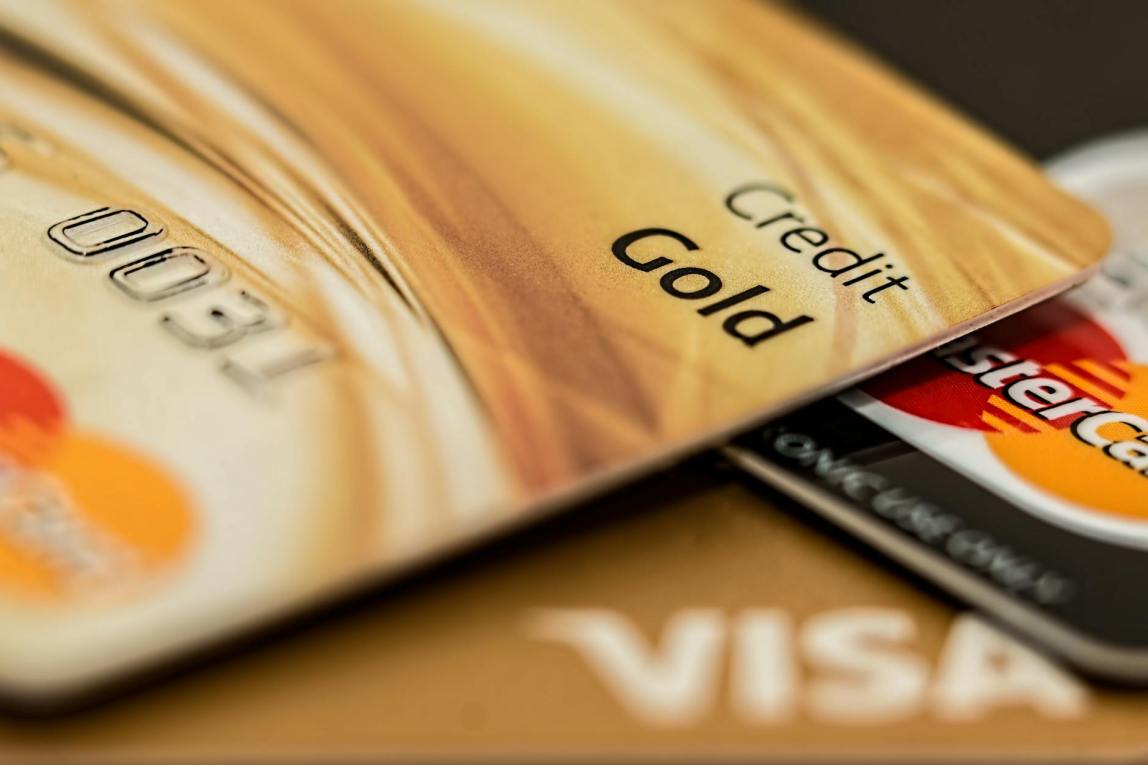 Business credit cards for building company credit and earning rewards.