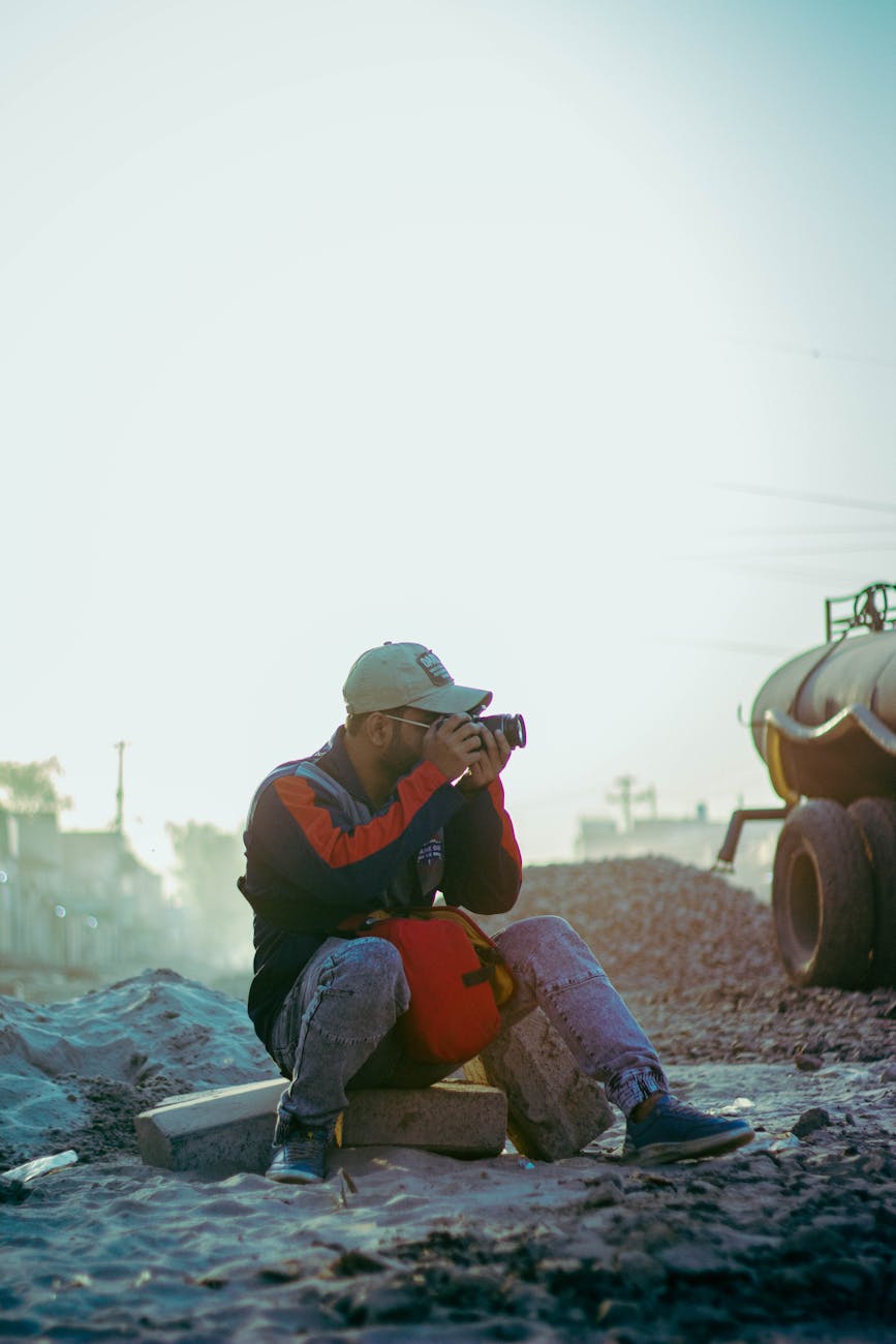 Infographic showing steps to build an investment portfolio from scratch.