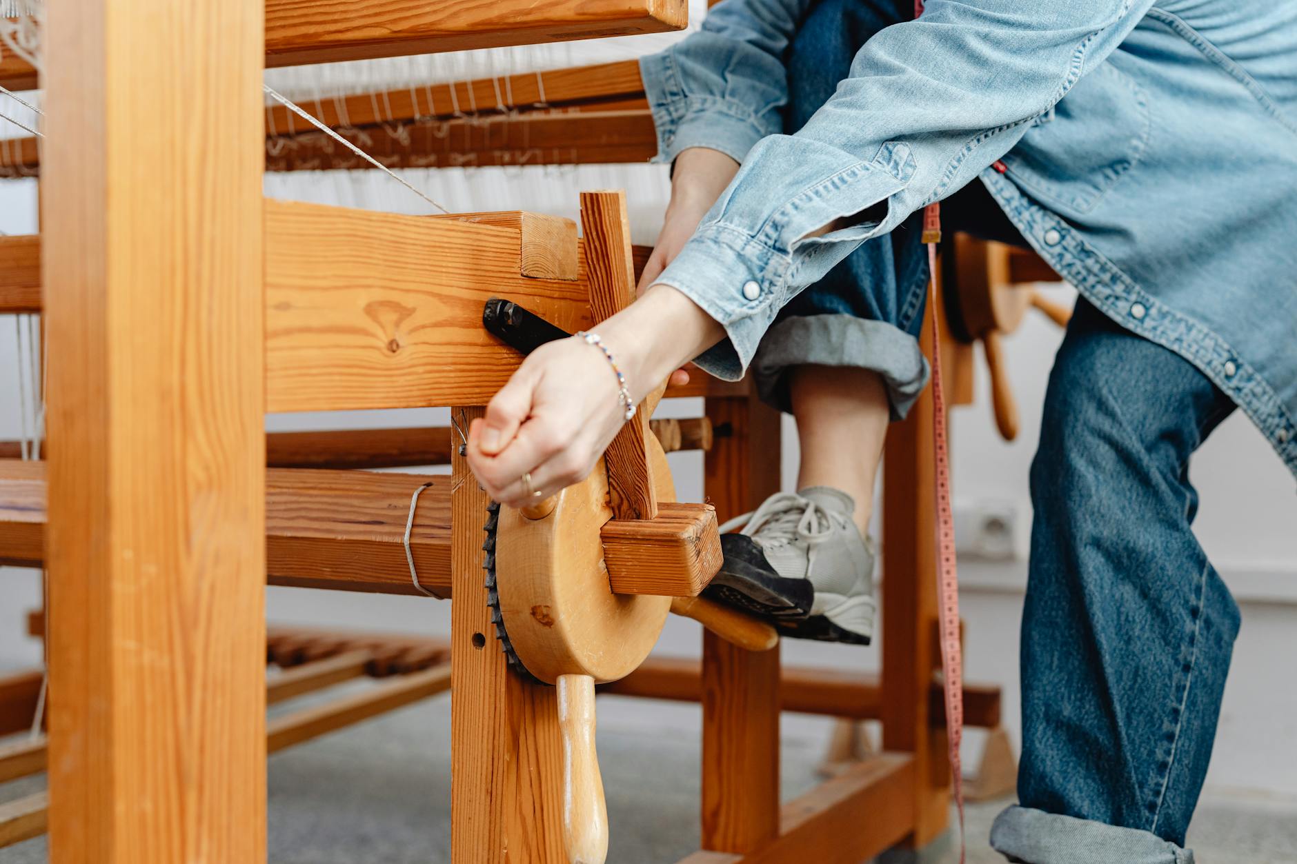 Graph showing real estate investment returns multiplied by debt leverage.